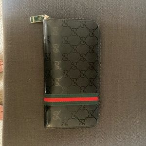 Gucci Black Wallet